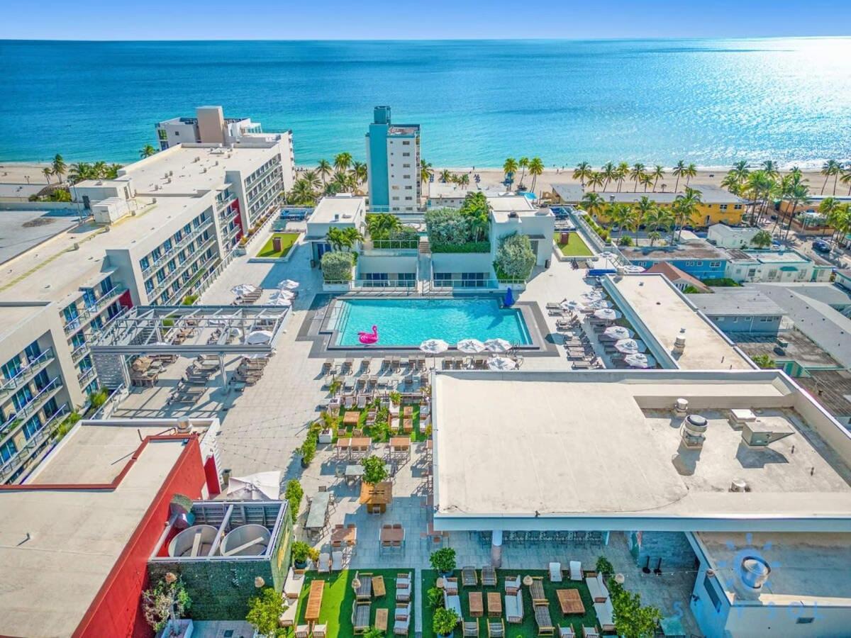 Rooftop Pool - Hollywood Beach Boardwalk Kültér fotó