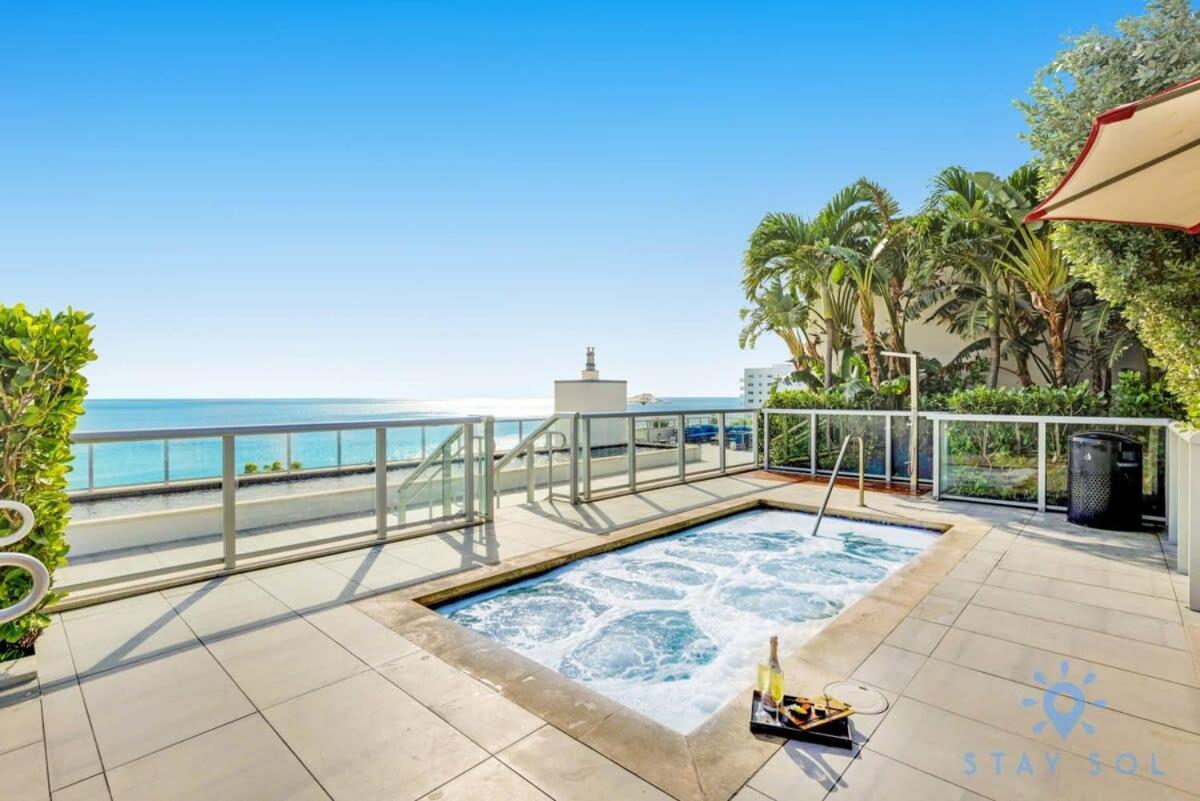 Rooftop Pool - Hollywood Beach Boardwalk Kültér fotó