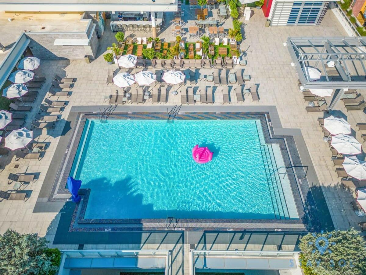 Rooftop Pool - Hollywood Beach Boardwalk Kültér fotó
