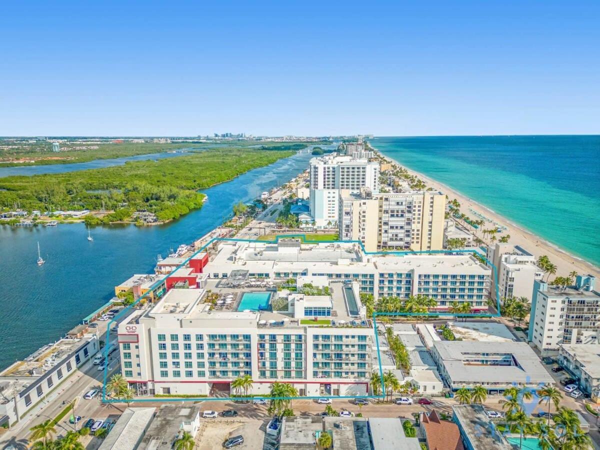 Rooftop Pool - Hollywood Beach Boardwalk Kültér fotó
